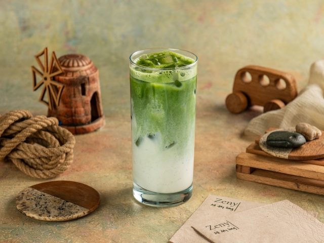 ICE MATCHA LATTE